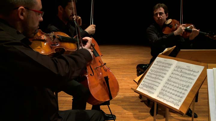 Saravasti – Tchaikovsky. Andante cantabile
